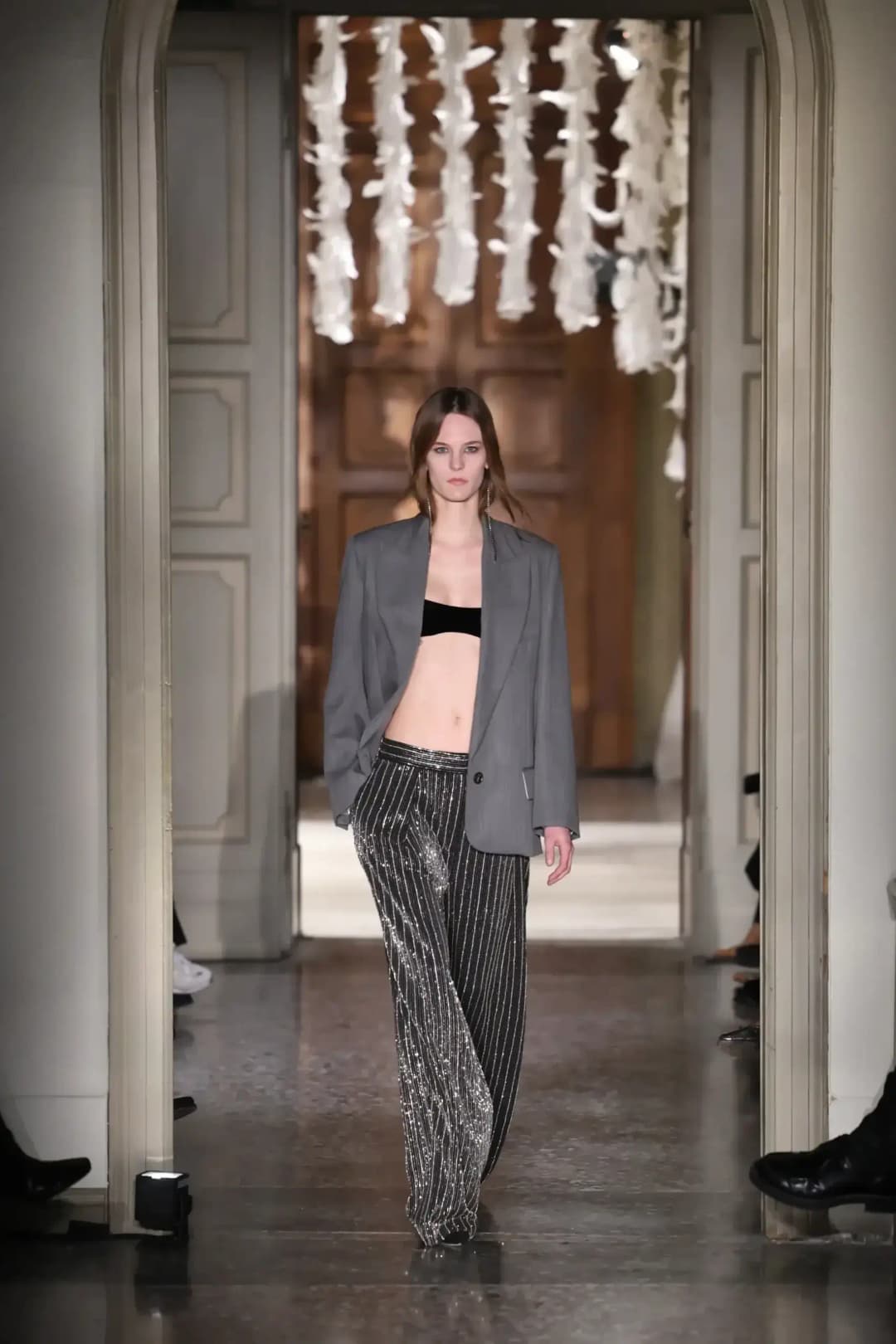Elisabetta Franchi FW26: Light, Power, and Individuality.