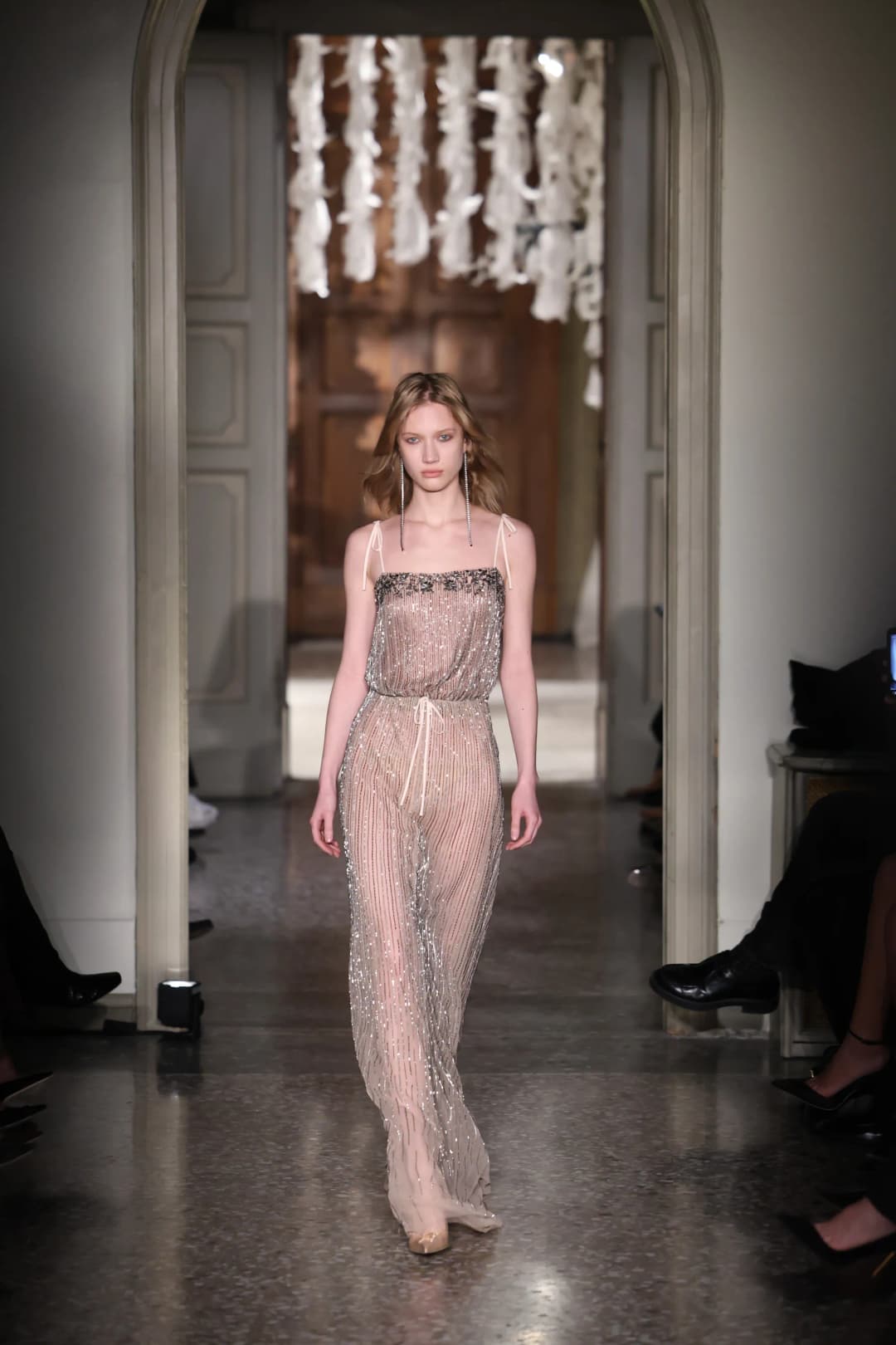 Elisabetta Franchi FW26: Light, Power, and Individuality.