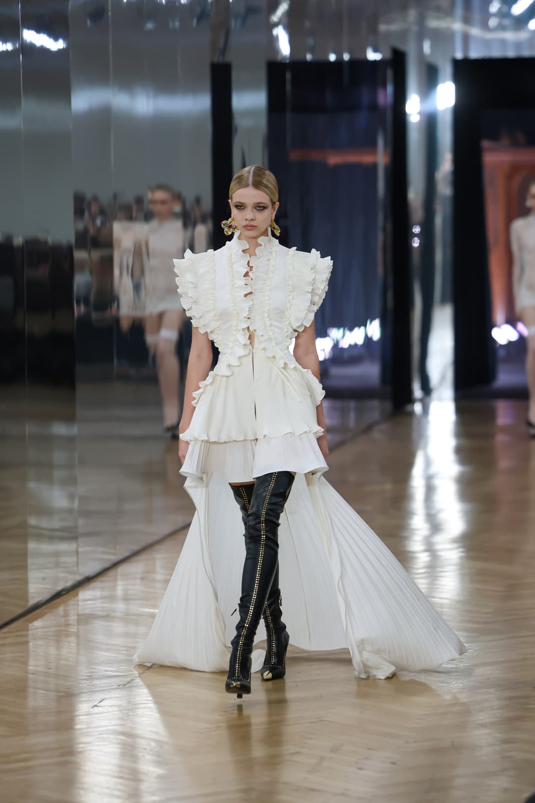 The Contemporary Diva According to David Koma: Blumarine FW26