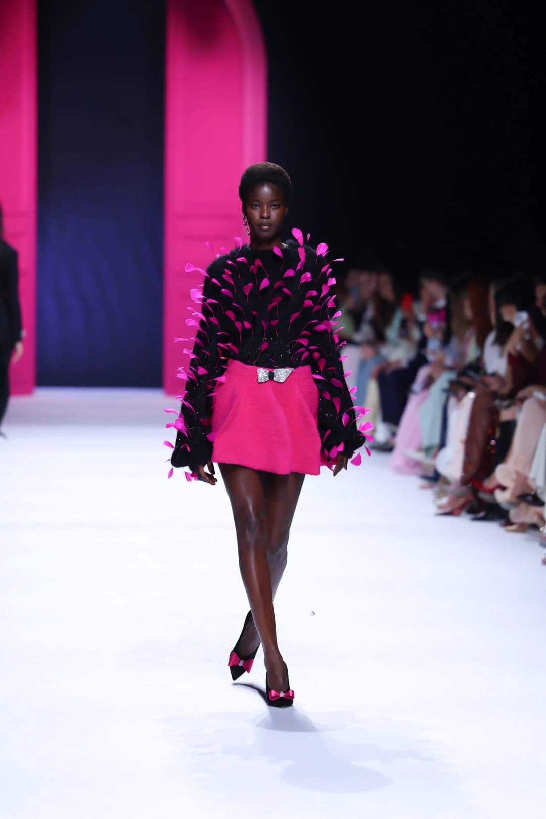 Genny FW26: elegance, structure, and identity at Milan Fashion Week