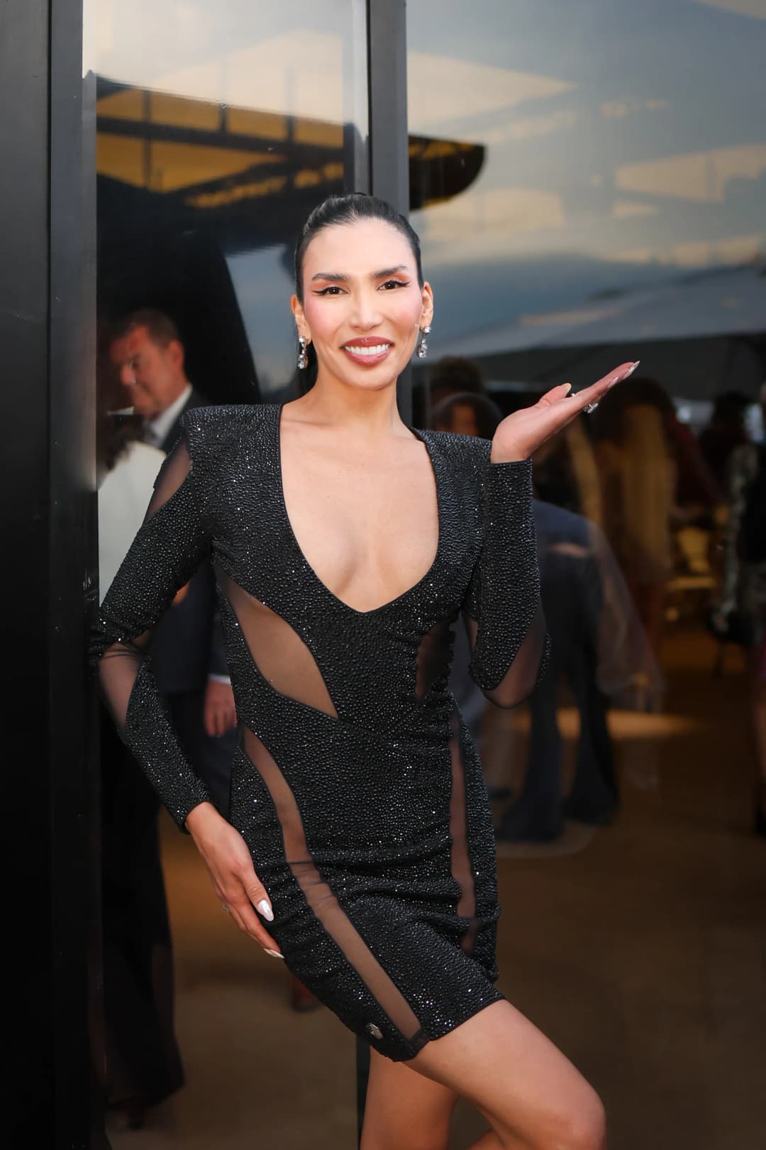 Philipp Plein Conquers Cannes: The Fashion Show at Carlton Between Spectacle and Visual Power